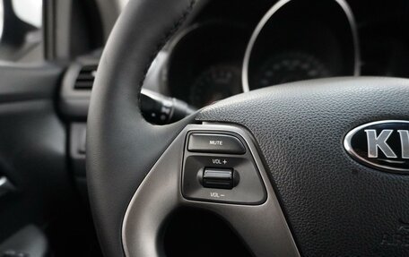 KIA Rio III рестайлинг, 2015 год, 1 120 000 рублей, 10 фотография