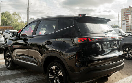 Chery Tiggo 4 I рестайлинг, 2025 год, 2 099 000 рублей, 4 фотография
