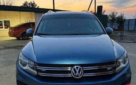Volkswagen Tiguan I, 2016 год, 2 250 000 рублей, 4 фотография