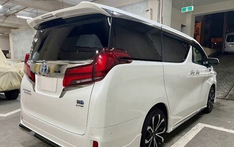 Toyota Alphard III, 2021 год, 3 386 000 рублей, 3 фотография