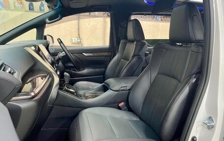 Toyota Alphard III, 2021 год, 3 386 000 рублей, 14 фотография