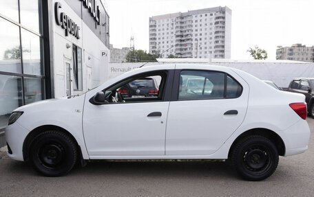 Renault Logan II, 2018 год, 620 000 рублей, 8 фотография