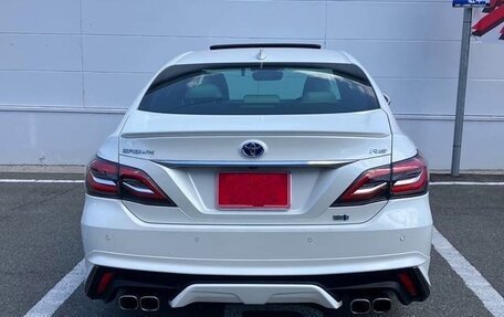 Toyota Crown, 2021 год, 2 348 000 рублей, 4 фотография
