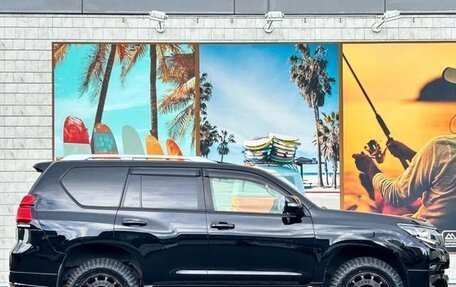 Toyota Land Cruiser Prado 150 рестайлинг 2, 2022 год, 3 168 000 рублей, 9 фотография