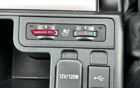 Toyota Land Cruiser Prado 150 рестайлинг 2, 2022 год, 3 168 000 рублей, 28 фотография