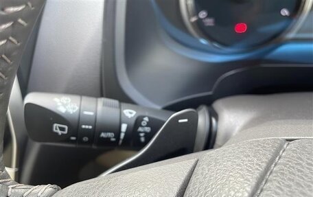 Toyota Land Cruiser Prado 150 рестайлинг 2, 2022 год, 3 256 000 рублей, 26 фотография