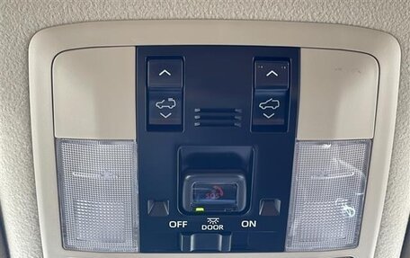 Toyota Land Cruiser Prado 150 рестайлинг 2, 2022 год, 3 256 000 рублей, 30 фотография