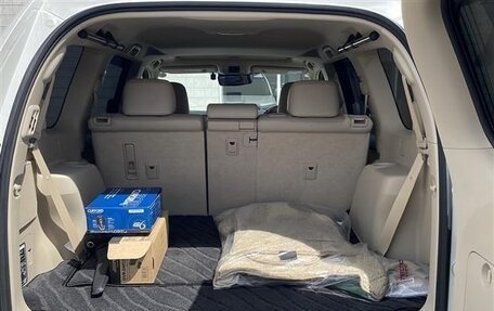 Toyota Land Cruiser Prado 150 рестайлинг 2, 2022 год, 3 256 000 рублей, 37 фотография