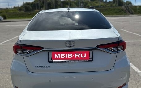 Toyota Corolla, 2020 год, 2 500 000 рублей, 3 фотография