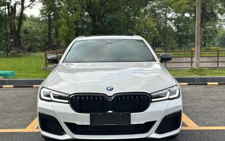 BMW 5 серия, 2022 год, 4 490 777 рублей, 2 фотография