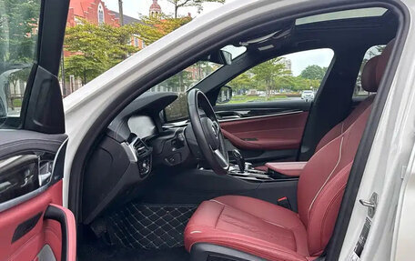 BMW 5 серия, 2022 год, 4 490 777 рублей, 10 фотография