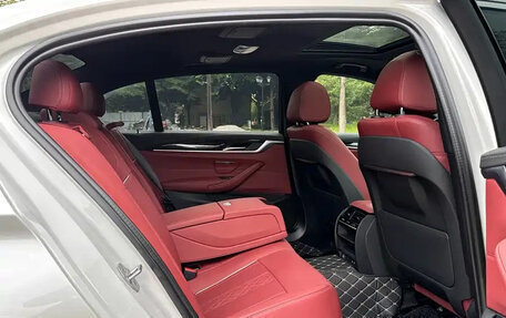 BMW 5 серия, 2022 год, 4 490 777 рублей, 18 фотография