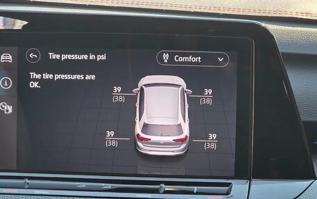 Volkswagen Golf VIII, 2022 год, 2 700 777 рублей, 11 фотография