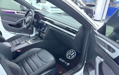 Volkswagen Passat CC, 2022 год, 2 500 000 рублей, 8 фотография
