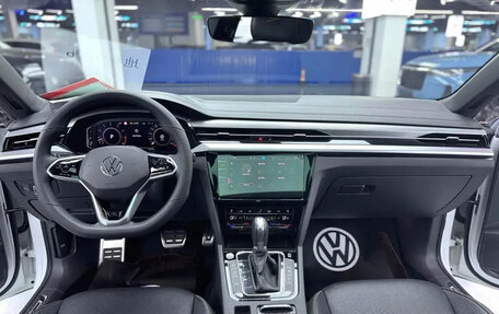 Volkswagen Passat CC, 2022 год, 2 500 000 рублей, 9 фотография