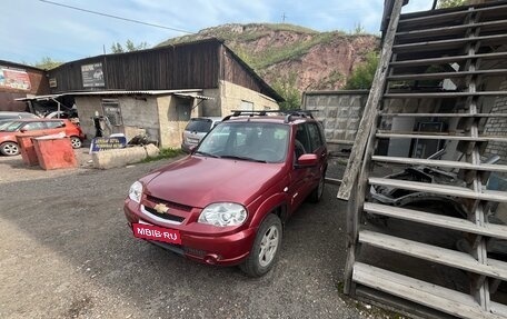 Chevrolet Niva I рестайлинг, 2013 год, 750 000 рублей, 17 фотография