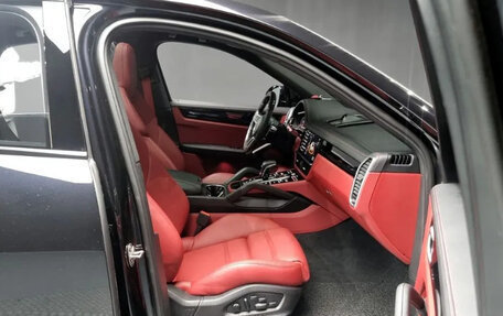 Porsche Cayenne III, 2022 год, 7 090 000 рублей, 9 фотография