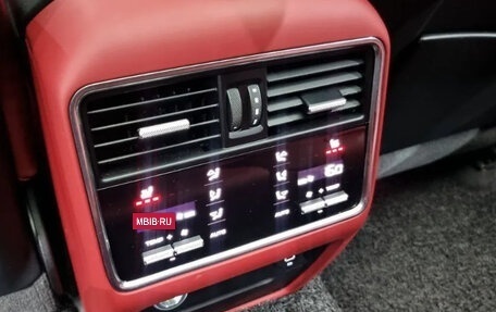 Porsche Cayenne III, 2022 год, 7 090 000 рублей, 18 фотография