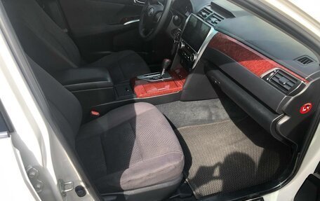 Toyota Camry, 2012 год, 1 800 000 рублей, 13 фотография