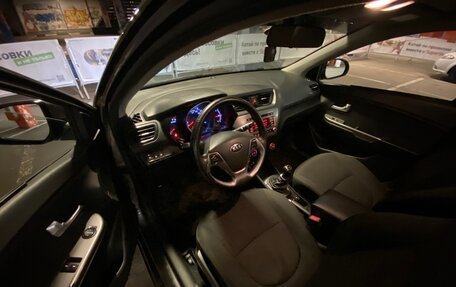KIA Rio III рестайлинг, 2016 год, 865 000 рублей, 9 фотография
