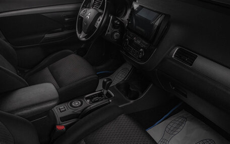 Mitsubishi Outlander III рестайлинг 3, 2012 год, 1 259 000 рублей, 17 фотография