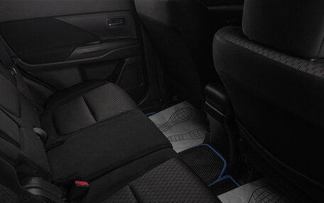 Mitsubishi Outlander III рестайлинг 3, 2012 год, 1 259 000 рублей, 18 фотография