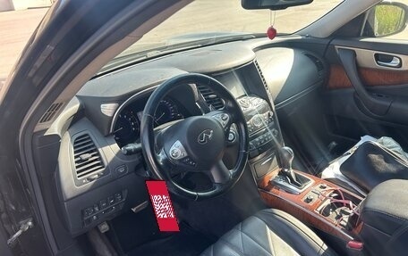 Infiniti QX70, 2014 год, 1 890 000 рублей, 7 фотография