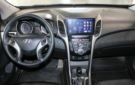Hyundai i30 II рестайлинг, 2013 год, 780 000 рублей, 14 фотография