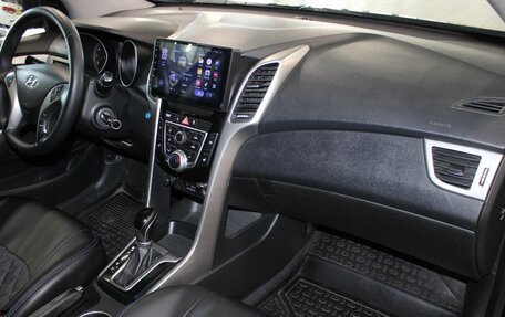 Hyundai i30 II рестайлинг, 2013 год, 780 000 рублей, 11 фотография