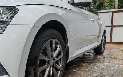 Skoda Superb III рестайлинг, 2021 год, 3 300 000 рублей, 1 фотография