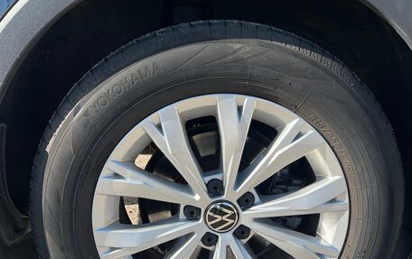 Volkswagen Tiguan II, 2021 год, 2 700 000 рублей, 7 фотография