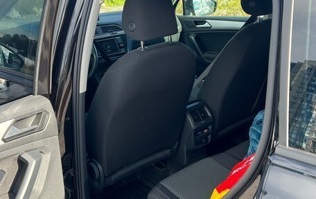 Volkswagen Tiguan II, 2021 год, 2 700 000 рублей, 12 фотография