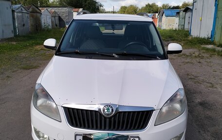 Skoda Fabia II, 2012 год, 620 000 рублей, 2 фотография
