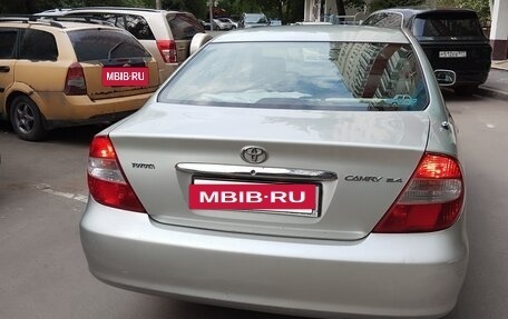 Toyota Camry V40, 2003 год, 550 000 рублей, 2 фотография