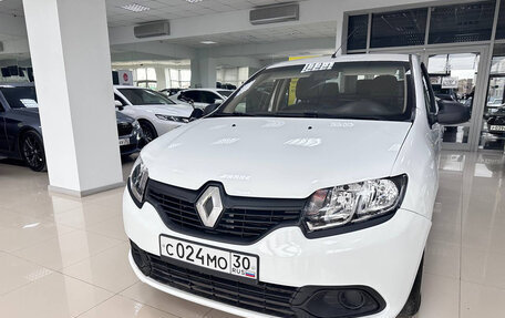 Renault Logan II, 2018 год, 525 000 рублей, 1 фотография