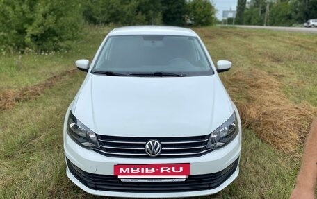 Volkswagen Polo VI (EU Market), 2016 год, 850 000 рублей, 2 фотография