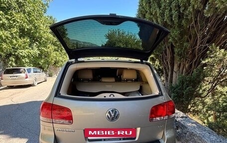 Volkswagen Touareg III, 2005 год, 1 210 000 рублей, 6 фотография