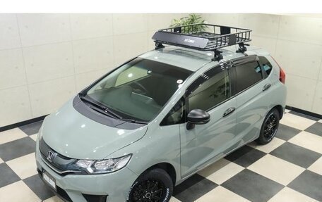 Honda Fit III, 2017 год, 870 001 рублей, 2 фотография