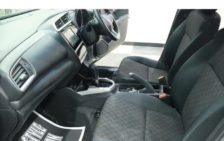 Honda Fit III, 2017 год, 870 001 рублей, 16 фотография