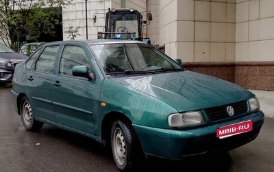 Volkswagen Polo III рестайлинг, 1998 год, 145 000 рублей, 1 фотография