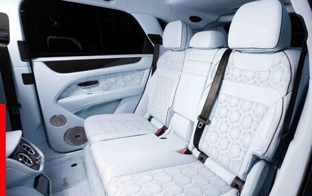 Bentley Bentayga I, 2024 год, 56 087 460 рублей, 17 фотография