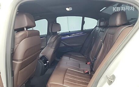 BMW 5 серия, 2022 год, 3 385 000 рублей, 12 фотография