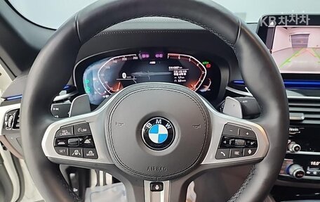 BMW 5 серия, 2022 год, 3 385 000 рублей, 9 фотография