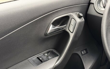 Volkswagen Polo VI (EU Market), 2012 год, 835 000 рублей, 23 фотография