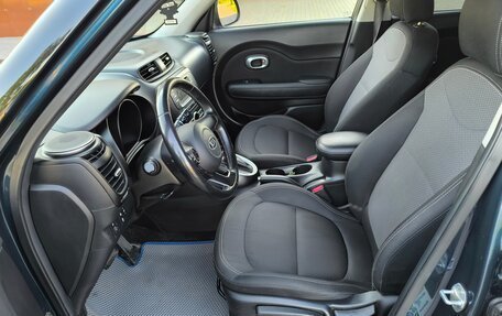 KIA Soul II рестайлинг, 2018 год, 1 270 000 рублей, 10 фотография