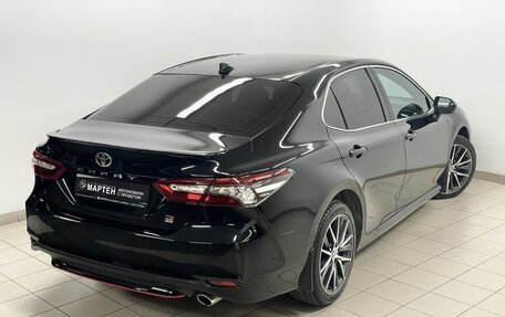 Toyota Camry, 2021 год, 3 250 000 рублей, 9 фотография