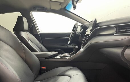 Toyota Camry, 2021 год, 3 250 000 рублей, 12 фотография