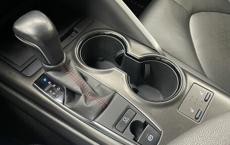 Toyota Camry, 2021 год, 3 250 000 рублей, 16 фотография