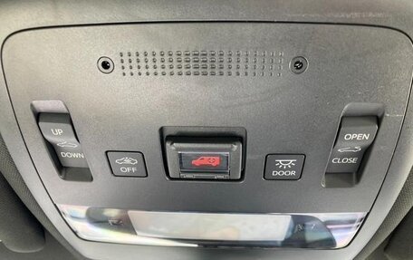Toyota Crown, 2021 год, 2 678 000 рублей, 22 фотография