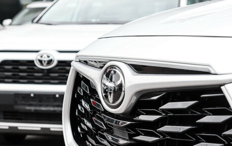 Toyota Highlander, 2024 год, 6 790 000 рублей, 24 фотография